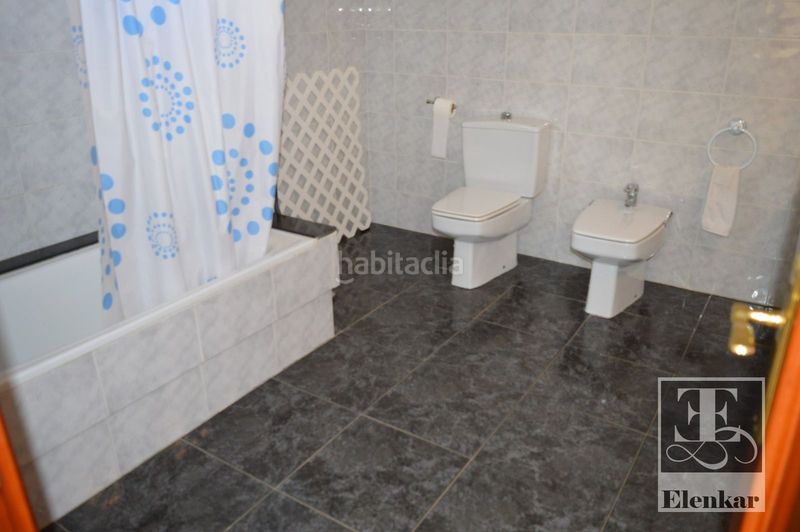 Foto 5e059f23-4a12-42d0-aff2-aea631f059e9. Xalet amb calefacció aparcament a Mas Mel Calafell