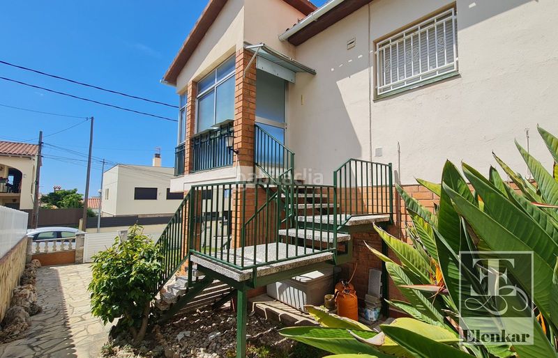 Foto 6f1d3ae3-786e-494b-9103-59b708e02eb1. Casa amb aparcament a Bellamar Calafell