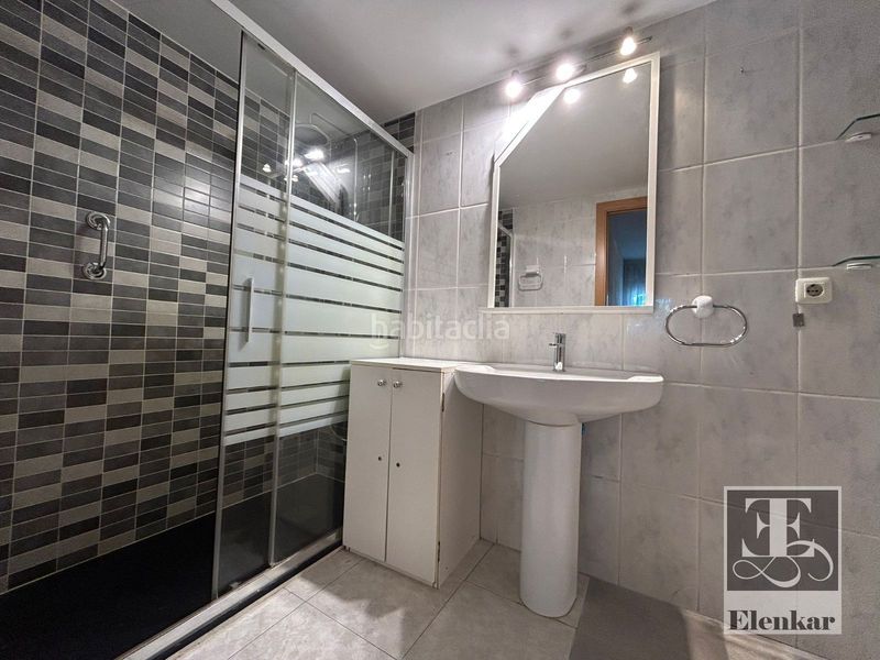 Foto 274e2d3c-d8f3-4a48-8176-d52860461f1e. Pis amb aparcament piscina a Calafell platja Calafell