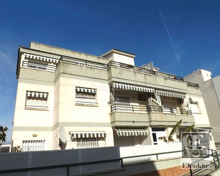 Foto 5e9c2813-0ee4-4228-8ca3-af67f6e2457e. Pis amb calefacció aparcament a Segur de Calafell nucli urbà Segur de Calafell