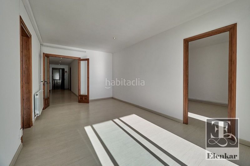 Foto a8654575-51d8-4d0d-b6a3-e6f8ca9fe833. Pis amb calefacció aparcament a Bonavista Vendrell (El)