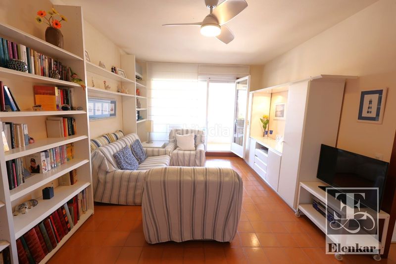 Foto a35cdb68-d00a-4fcc-beaa-1139af04c3a9. Flat with parking in Coma-ruga platja Coma-ruga