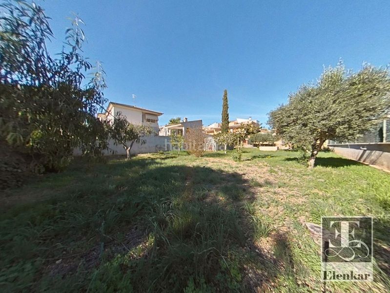 Foto f50188c2-9d8f-4956-97a3-2a572a05ca8b. Finca rústica a Segur de Calafell nucli urbà Segur de Calafell