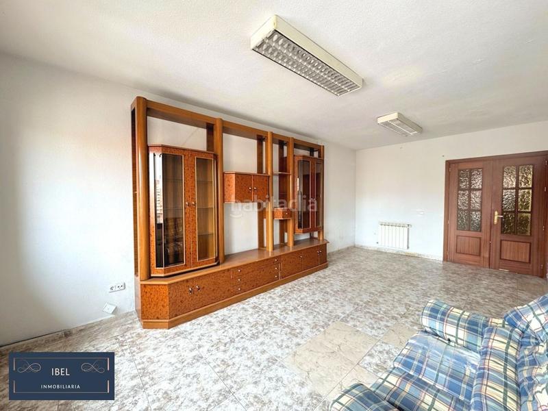 Foto c97f49bd-40b3-4fd0-998d-80c304fdf6d5. Duplex con riscaldamento in Casar (El)