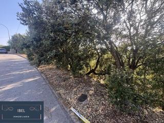 Wohngrundstück  Calle encinas. Parcela de 1306 m2 en la urbanización de sotolargo en valdeaveru