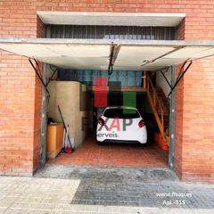 Aparcament cotxe a Campclar. Oportunidad: garaje con baño, cocina y altillo en campo claro en