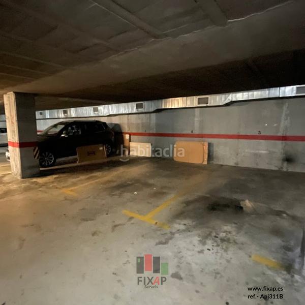 Foto 343b6ae3-c923-45af-a147-6988494f9a72. Autoparkplatz in Centre Reus