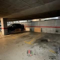 Aparcament cotxe  Carrer escultor rocamora. Se venden dos plazas de aparcamiento en la calle escultor rocamo