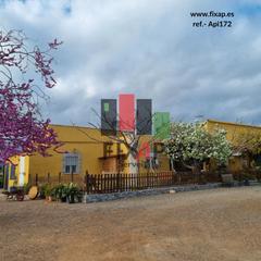 Haus in Avinguda de tarragona s / n. Finca completa de 6.200 m² con casa, naves y mobilhome independi