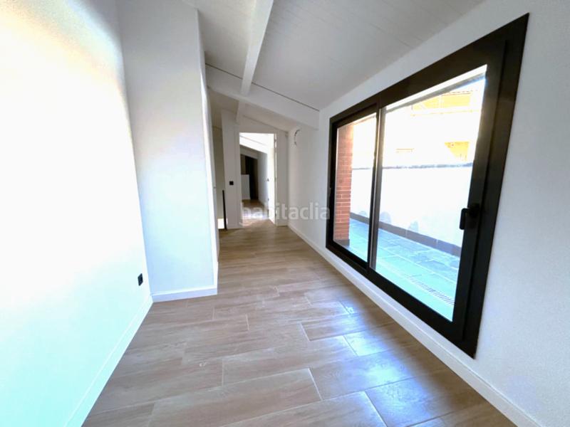 Foto 35a8e60a-d7e2-4097-9af5-59bc563fde07. Piso ático dúplex zona centro , 100 m2, terraza 45 m2, 3 hab., 2 baños, buhardilla. en Sabadell