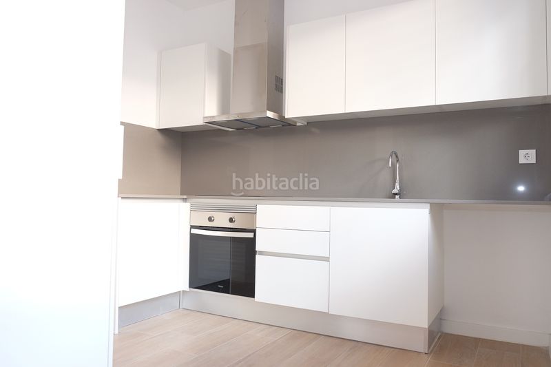 Foto 74a3cf79-22ba-4fea-a36a-bfa53f9e3101. Duplex with heating pool in Estruch-Eixample Prat de Llobregat (El)