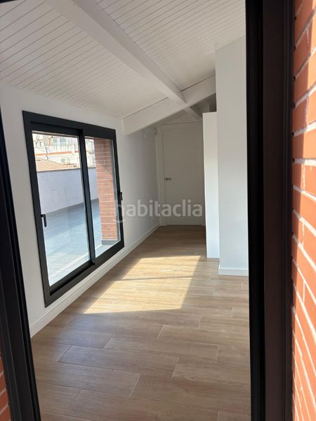 Foto 169a5b98-e8c1-489e-b83f-3c2990cf8299. Àtic amb calefacció a Hostafrancs Sabadell
