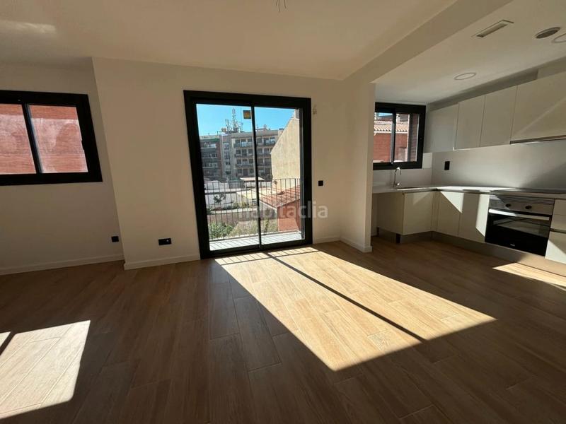 Foto a5050ab8-8351-4b0b-9a81-86c10462c661. Flat with heating parking in Hostafrancs Sabadell