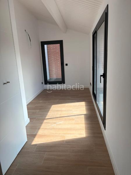 Foto 9c3046e4-778c-4276-a13c-a324d4d7c657. Duplex with heating in Hostafrancs Sabadell
