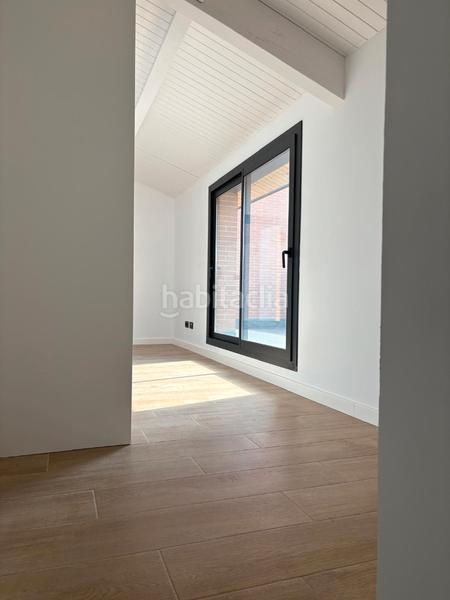 Foto cd3e7bc2-5a17-4324-af16-3f0ae743c580. Duplex with heating in Hostafrancs Sabadell