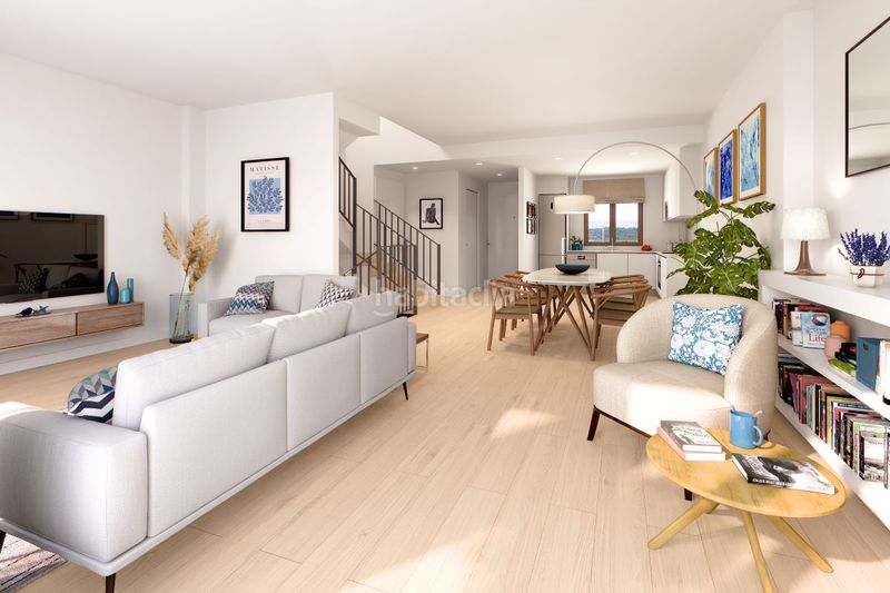 Foto 6b91eb05-c06f-4325-8382-3d8fa8e2b6ff. Xalet 246m<sup>2</sup> amb piscina a Polinyà