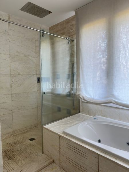 Foto aef129d2-2475-48a6-987f-66aa51e29f85. Xalet amb xemeneia calefacció aparcament piscina a Ciudalcampo