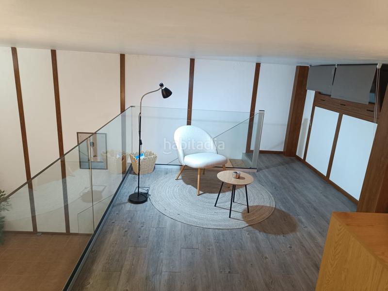 Foto 27db34c9-daa3-43db-8a6a-474b2d86204a. Location bureau dans camiño serpe 18 dans Poio