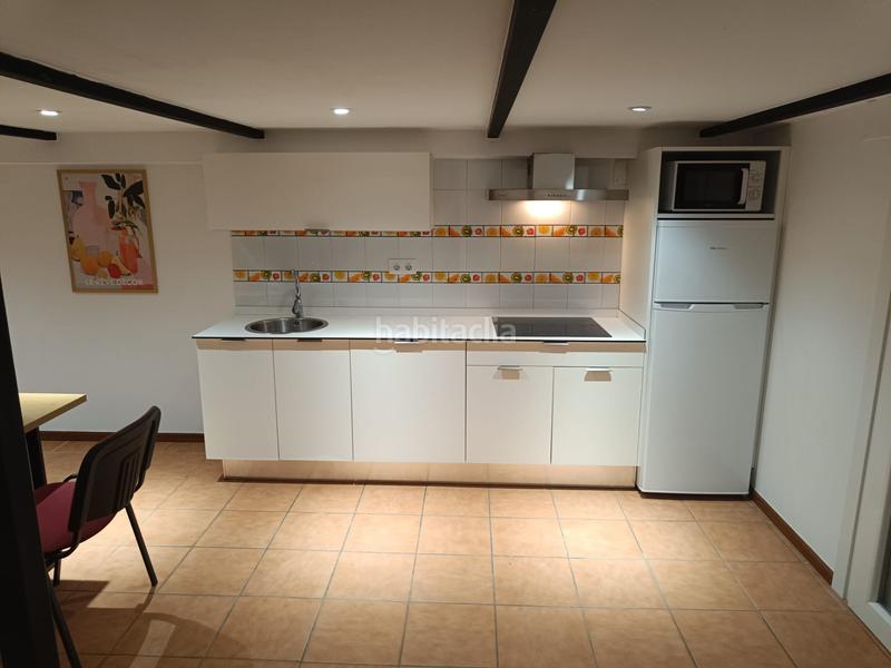 Foto 62596bed-c33f-4812-892a-95e3270dc1e6. Location bureau dans camiño serpe 18 dans Poio