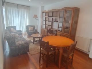 Miete Etagenwohnung in Conxo. Piso amplio y luminoso