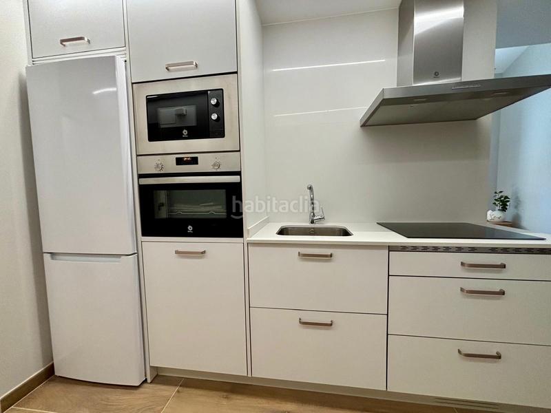 Foto fb3e7283-8f16-4316-a3ac-7ba68a651399. Alquiler dúplex ** dúplex a estrenar en * en Campus Norte - San Caetano Santiago de Compostela