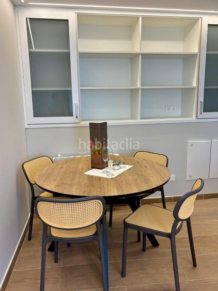 Foto af2ad80c-d0a1-40c3-8804-04b39e2d665a. Miete zweistöckige wohnung mit heizung in Campus Norte - San Caetano Santiago de Compostela