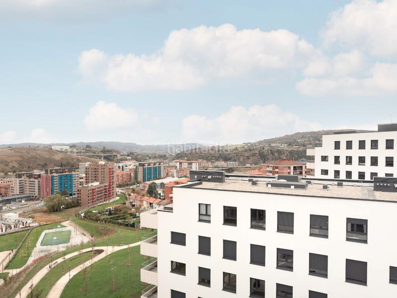 Foto eee355bc-3fb7-44f7-a8af-25e3e55d5ec6. Promoció Altos de Parque Serralta a Barakaldo. Habitatges d´obra nova