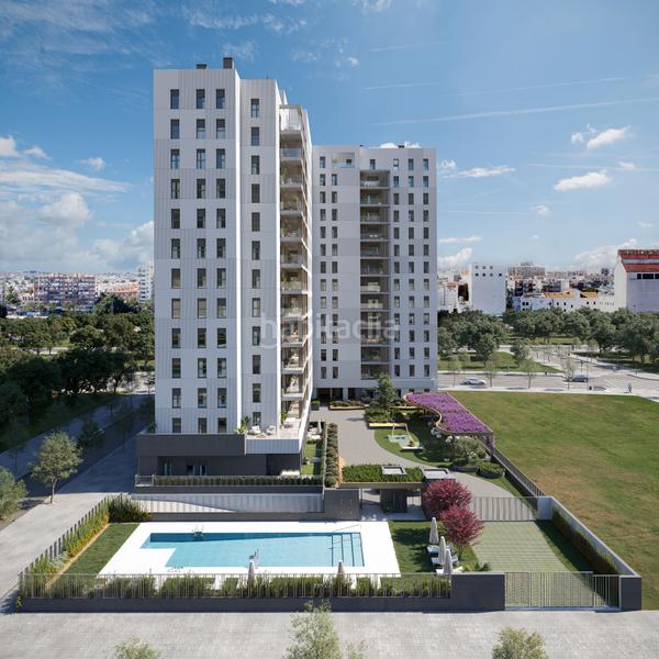 Foto 3ff1e760-f3a9-4491-858a-b852bca91b0a. Flat 152m<sup>2</sup> in cruz del campo in Santa Clara Sevilla