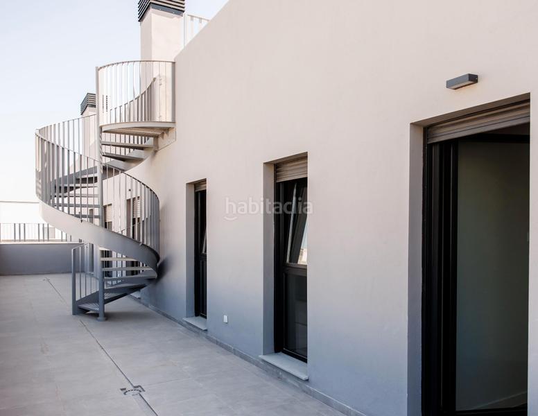 Foto f6996e0d-d509-42a9-a6c9-38796850bfbd. Appartement 121m<sup>2</sup> dans parcela r. del supdbp palmas altas. calle rodas. Sevilla dans Sevilla