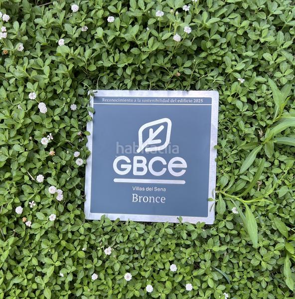 Foto c6296d32-34b0-49bc-b5c8-127d5c978cae. Chalet 216m<sup>2</sup> in palmas altas. Sevilla. parcela r. sector susdbp in Sevilla