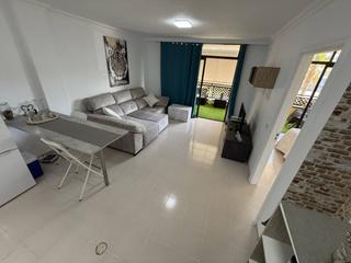 Appartement à Antonio gonzález barrios 8. Lo vendemos! tu piso en el sur de tenerife  playa la arena