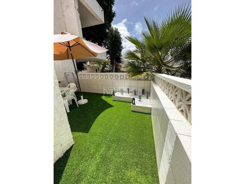 Foto 61decb38-0269-418c-9364-d4d630aaf407. Piso oportunidad única en el corazón de la ciudad en Arona