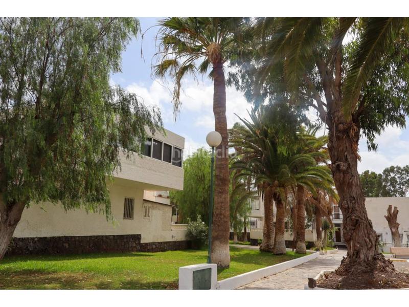 Foto 79a9bc60-bfdf-4a50-8e18-8c702179efd1. Piso oportunidad única en el corazón de la ciudad en Arona