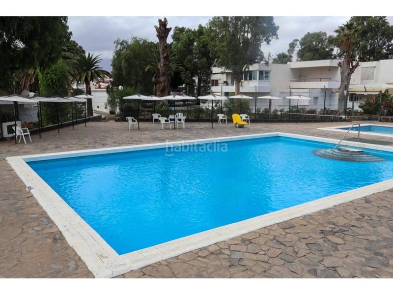 Foto e1ab25ef-0aba-4857-a3a1-a1840726b4ab. Piso oportunidad única en el corazón de la ciudad en Arona