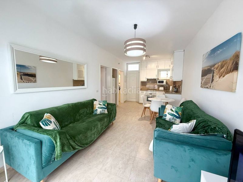 Foto f9b15d0e-b3dd-4c9d-9880-b56057828b76. Alquiler piso  en alquiler en residencial eureka en Arona