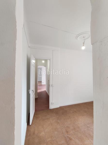 Foto ce3d67ef-581b-4928-8778-77d761963389. Lloguer pis a Sant Andreu de Palomar Barcelona