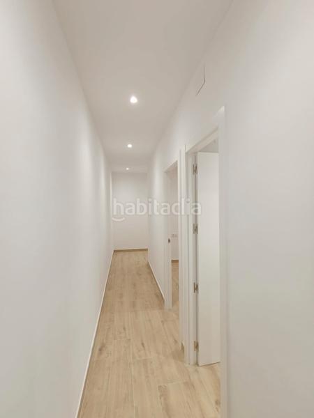 Foto 5687b60b-d9f1-45a7-a05b-cda1cc49e7a1. Alquiler piso en Prosperitat Barcelona