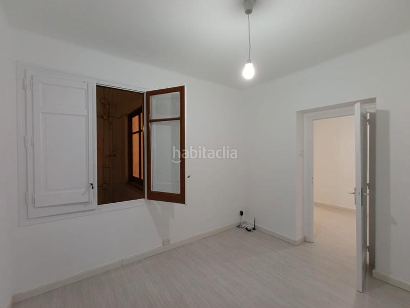 Foto 1675c055-a26c-4db8-b124-3d63436cb3fc. Alquiler piso en Sant Andreu de Palomar Barcelona