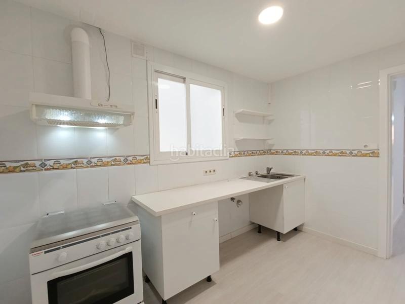 Foto 6c1fd9fd-e2b1-4d95-87eb-8ef512bb0c84. Alquiler piso en Sant Andreu de Palomar Barcelona