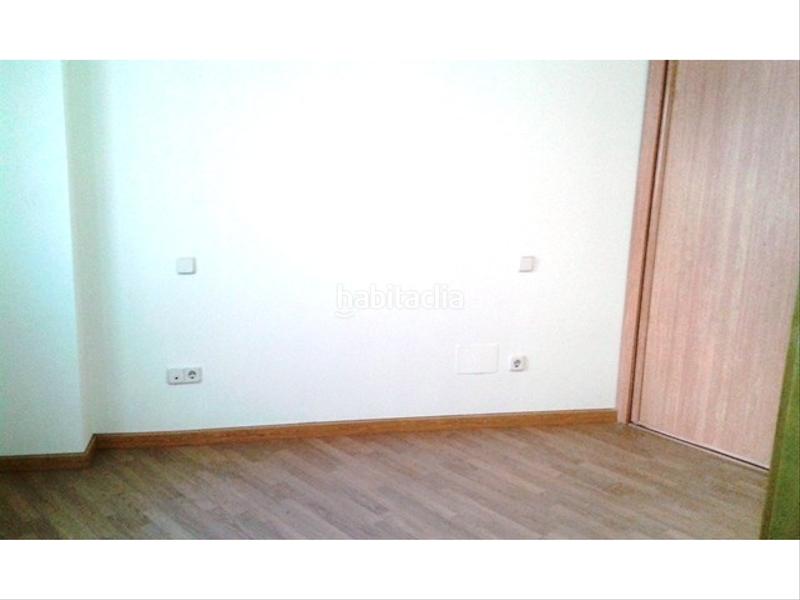 Foto f55210d3-4bf5-4c8d-a563-801d4efef9c1. Local commercial dans Madridejos