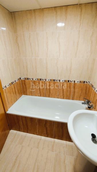 Foto 7cb3316d-db39-4d8c-a405-15d143d42e21. Piso  zona centro en Consuegra