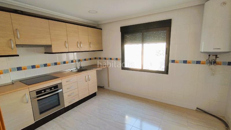 Foto e5e702f9-21fd-45d9-9b59-8c0a69bd1818. Piso  zona centro en Consuegra