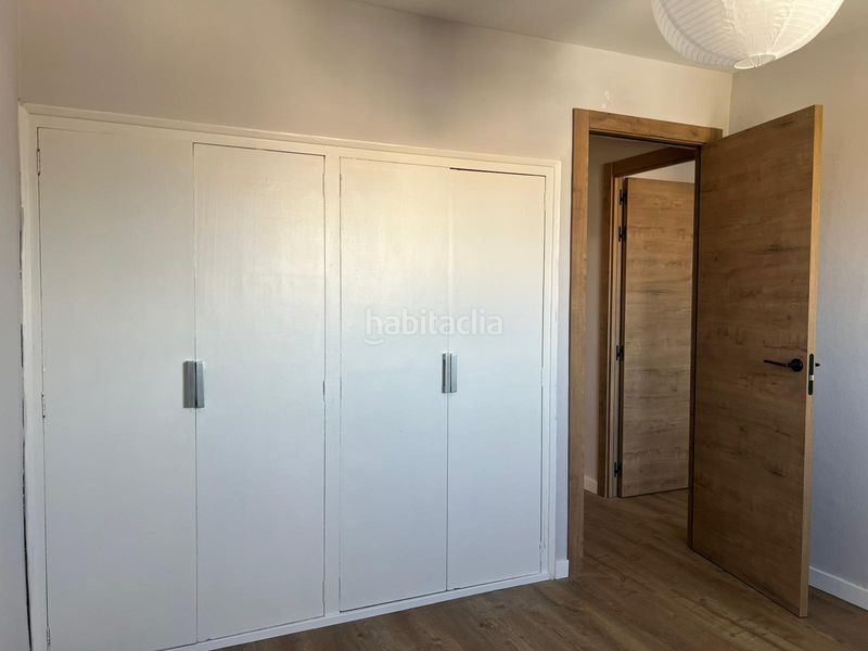 Foto 91af6372-616a-4067-9ecd-94b9955f8220. Dúplex amb calefacció a La Verneda - La Pau Barcelona