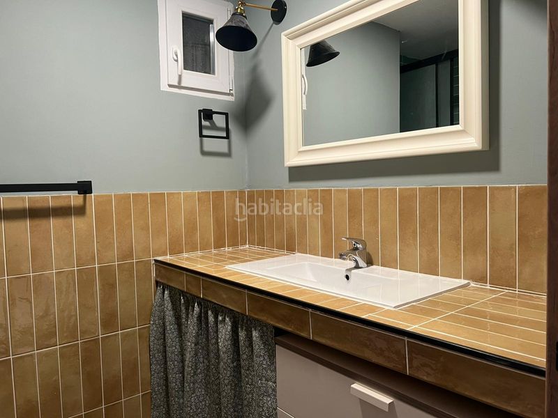 Foto ff7497a7-7dd5-4fa3-bf39-3757d1b9c22e. Dúplex amb calefacció a La Verneda - La Pau Barcelona