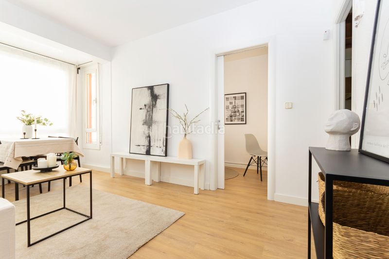 Foto 5e6e9ce3-0bd9-4f23-abbc-9a34b2bccf03. Pis amb calefacció a Egara Terrassa