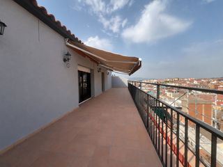 Piso  Carrer de la pastora. �tico de 4 habitaciones con gran terraza de 40 m� en ca n�oriol