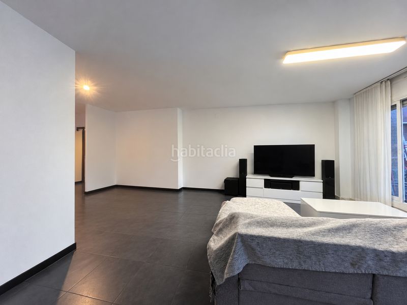 Foto e5dcce18-67fa-4b4d-a228-d48e4d5c0d16. Pis a Cementiri Vell Terrassa