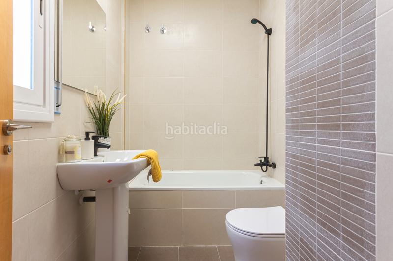 Foto a54d4200-2ff1-41b5-9f7f-286770204338. Dúplex  reformado con terraza en edificio con piscina, ascensor y parking en Sant Martí Sarroca