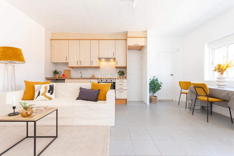 Foto 005f7028-8fed-4616-93ef-2c47df7784b4. Casa aparellada amb xemeneia a Castellnou-Can Mir-Can Solà Rubí