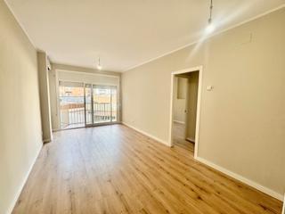 Appartement  Carrer de los castillejos. Piso reformado ideal familias
